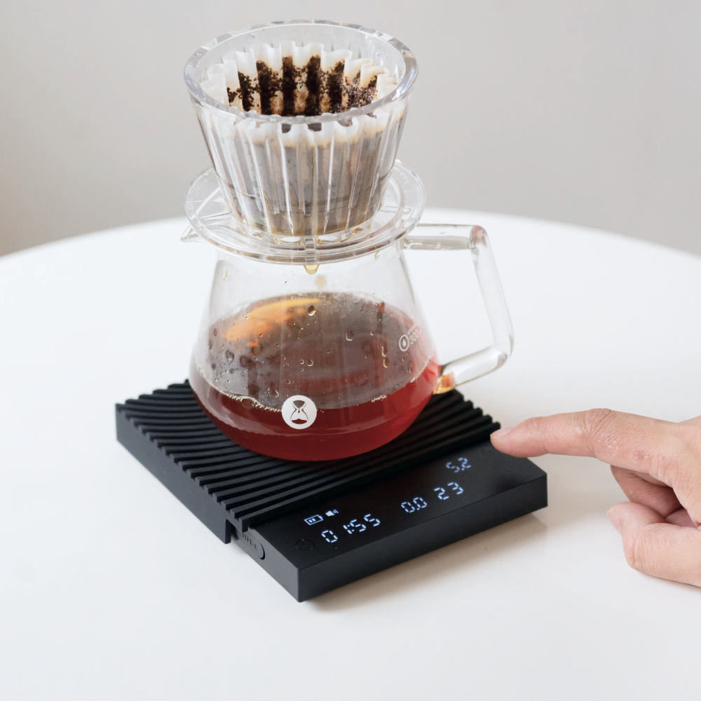 Timemore Basic 3 — diseño compacto y delgado, ideal para barra de café